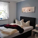 Guest house Frohsinn Auf Ruegen 4*