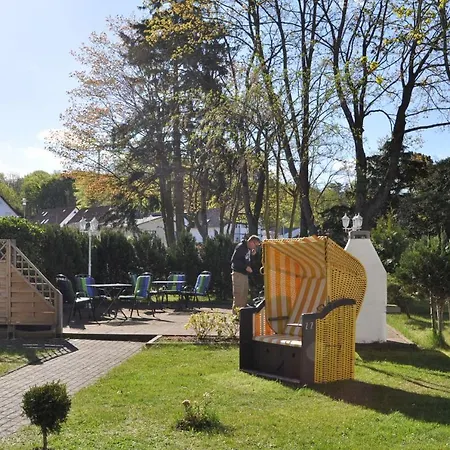 Frohsinn Auf Ruegen Guest house 3*