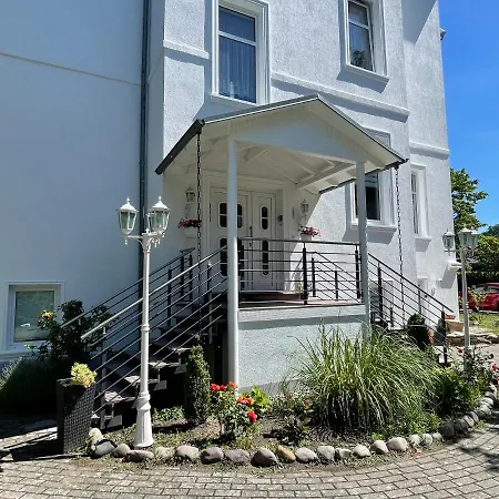 Frohsinn Auf Rügen Gasthof Sellin (Rugen)