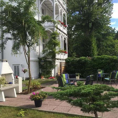 Frohsinn Auf Ruegen 4* Sellin