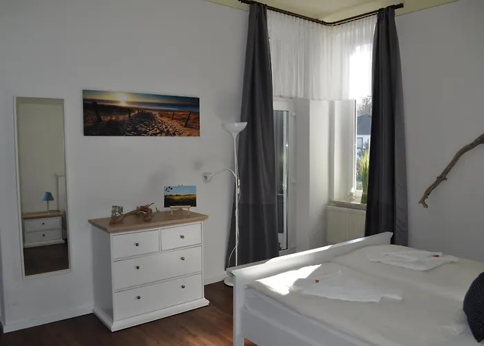 Frohsinn Auf Rügen 4*