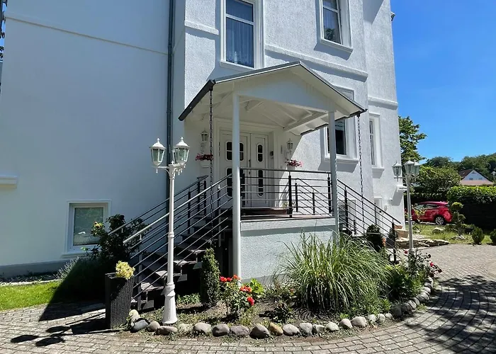 Frohsinn Auf Rügen Gasthof Sellin (Rugen)